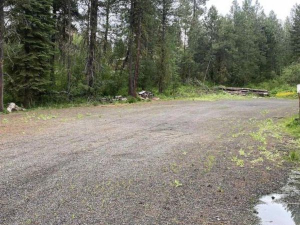 38 Panorama Dr, Cascade, ID 83611