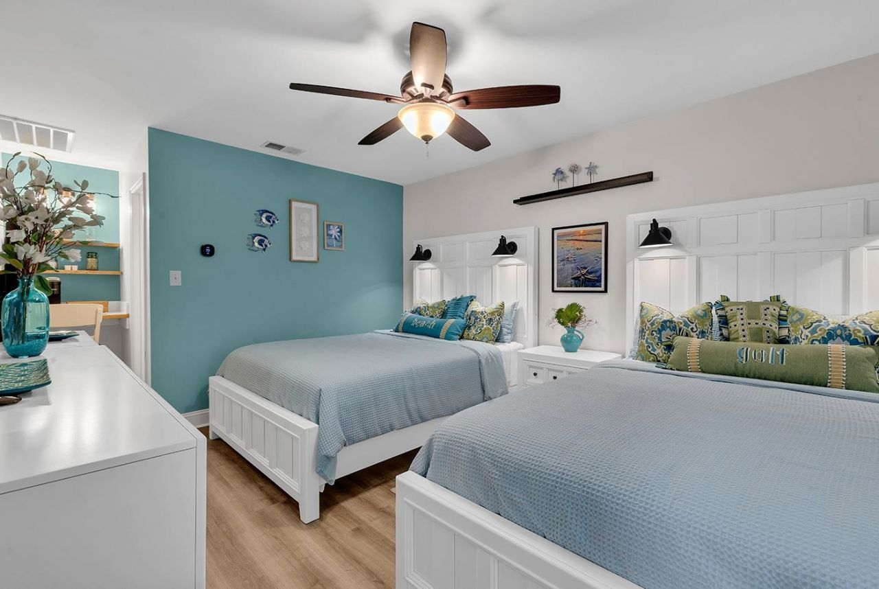 146 Stillwood Dr. Photo 4