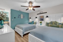 146 Stillwood Dr. photo 4