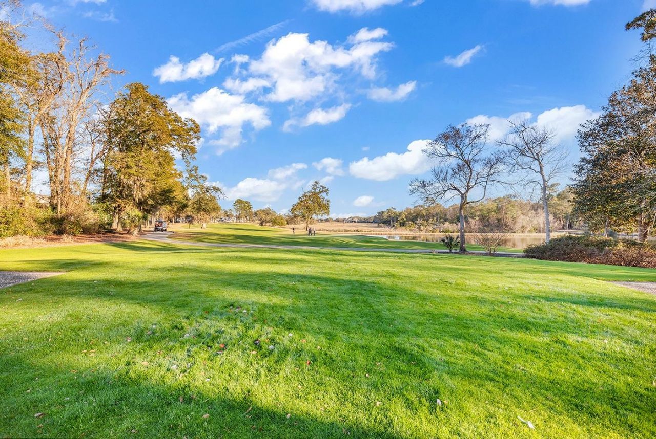 146 Stillwood Dr. Photo 40