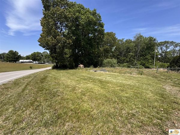 5840 Randolph Goodluck Road 5842, Summer Shade, KY 42166