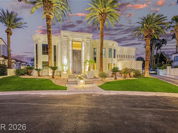 46 Gulf Stream Court, Las Vegas, NV 89113