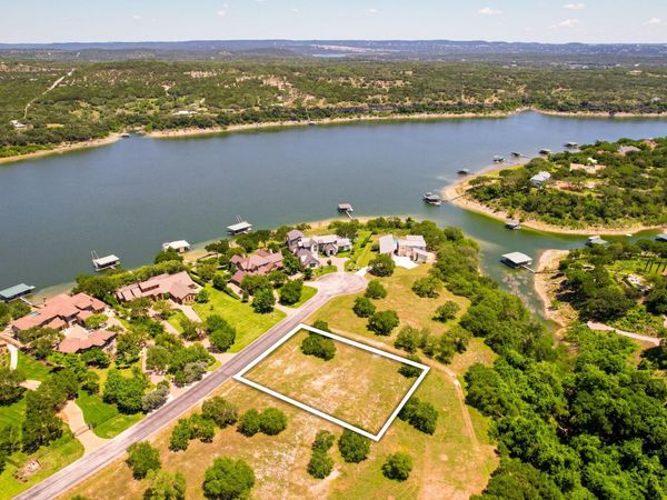 3417 Kahala Sunset DR, Spicewood, TX 78669