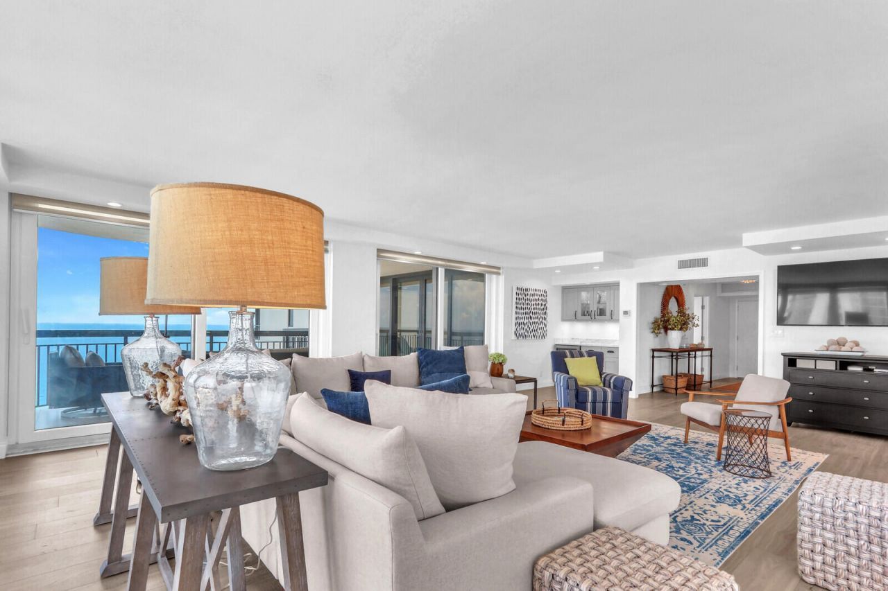 5380 N Ocean Drive, Unit 18j, Singer Island, FL 33404 Photo