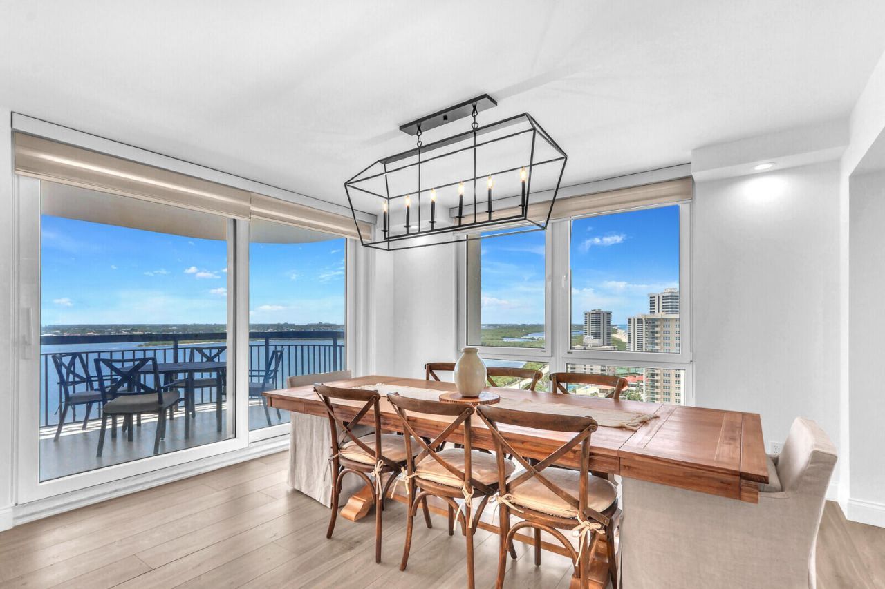 5380 N Ocean Drive, Unit 18j, Singer Island, FL 33404 Photo