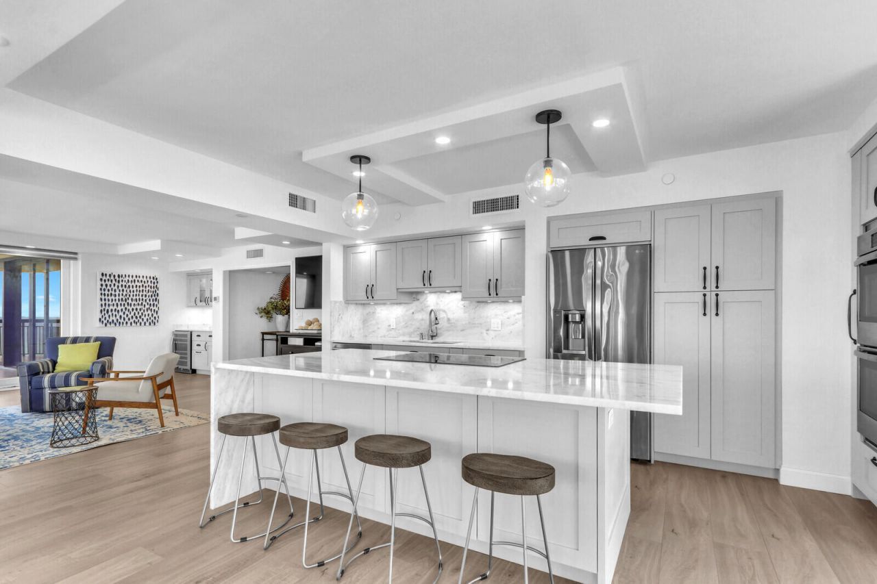 5380 N Ocean Drive, Unit 18j, Singer Island, FL 33404 Photo