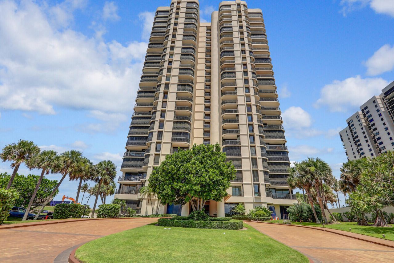 5380 N Ocean Drive, Unit 18j, Singer Island, FL 33404 Photo
