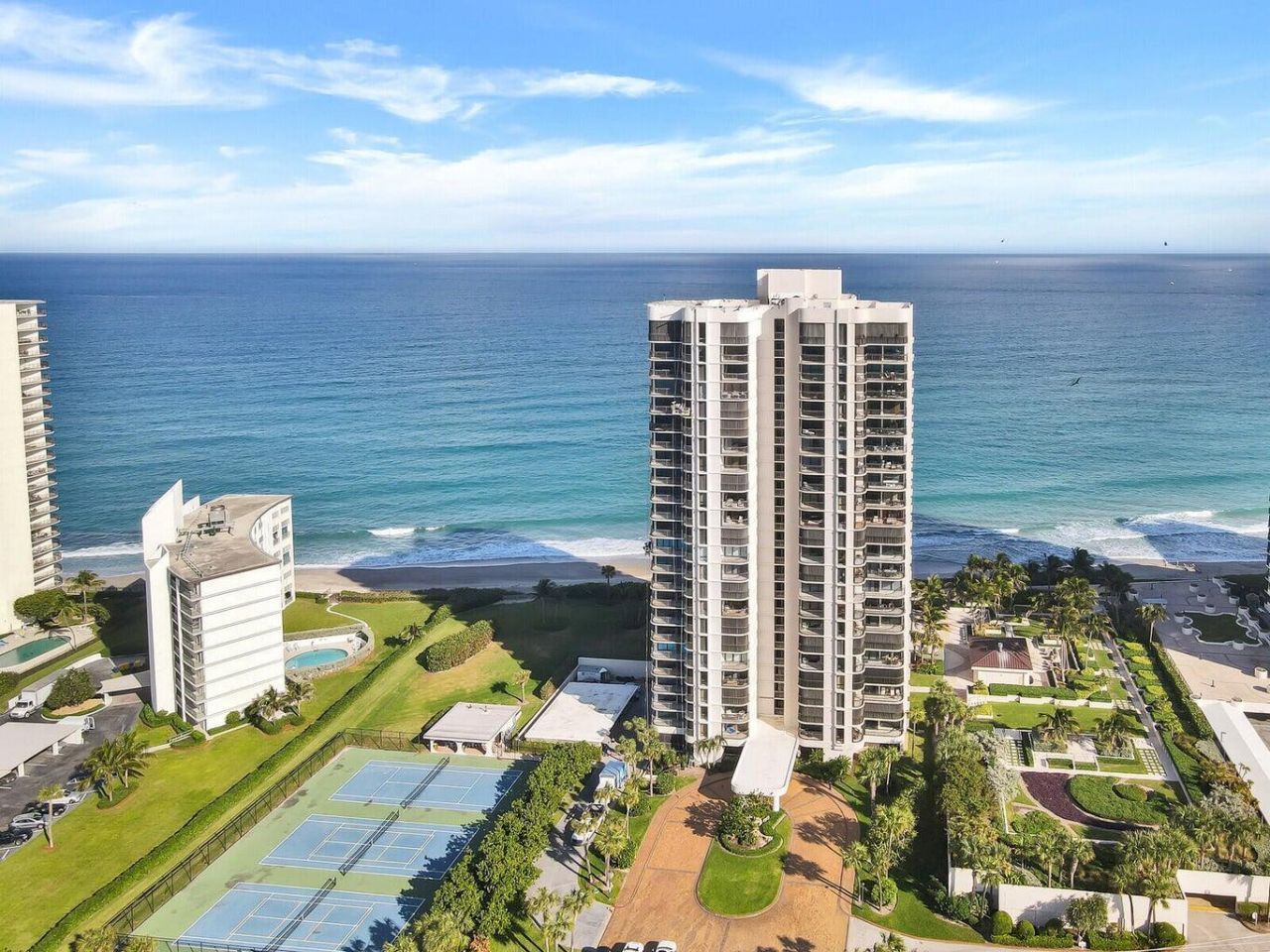 5380 N Ocean Drive, Unit 18j, Singer Island, FL 33404 Photo