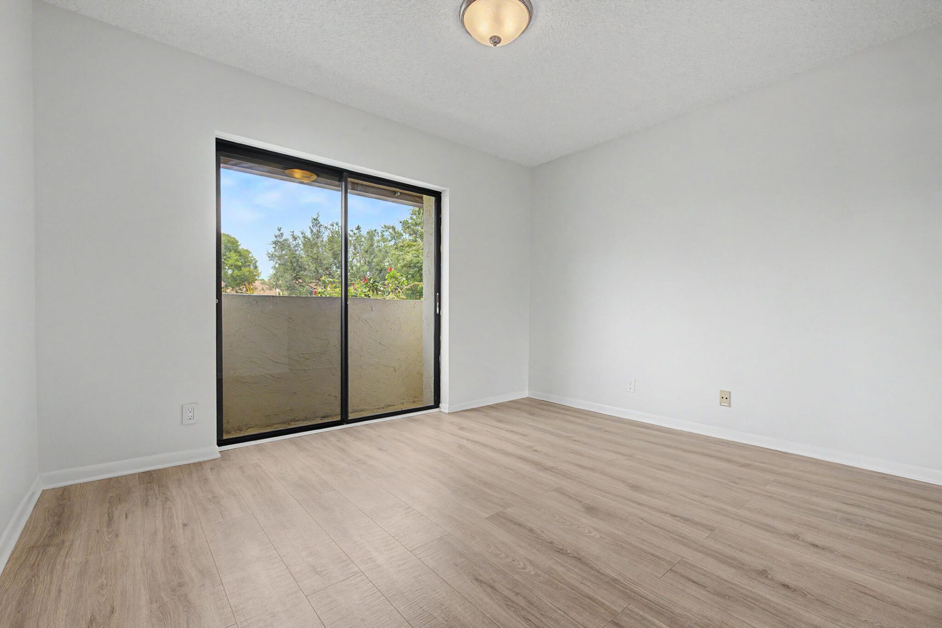 3386 Lucerne Park Drive, Greenacres, FL 33467 Photo