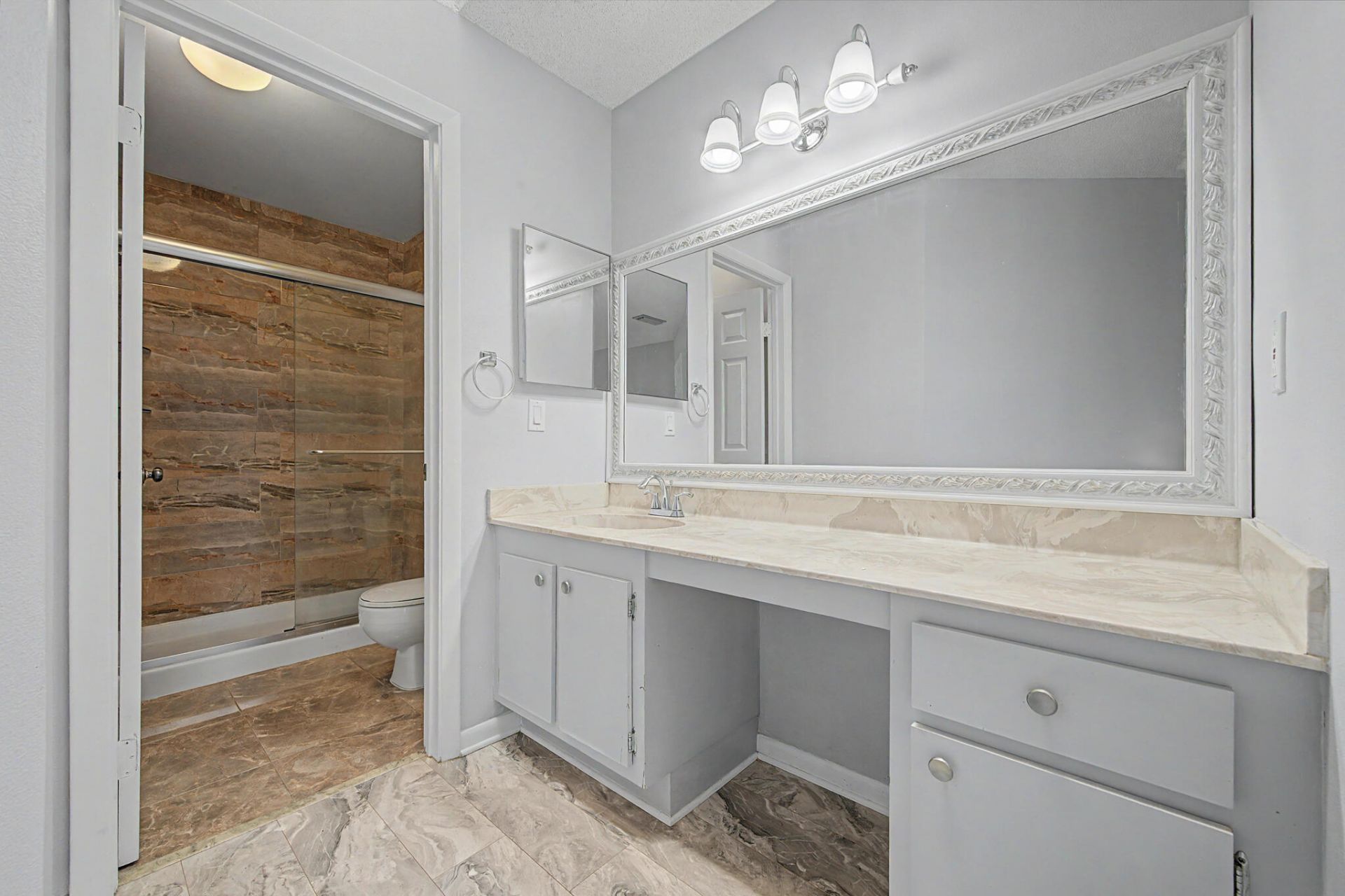 3386 Lucerne Park Drive, Greenacres, FL 33467 Photo