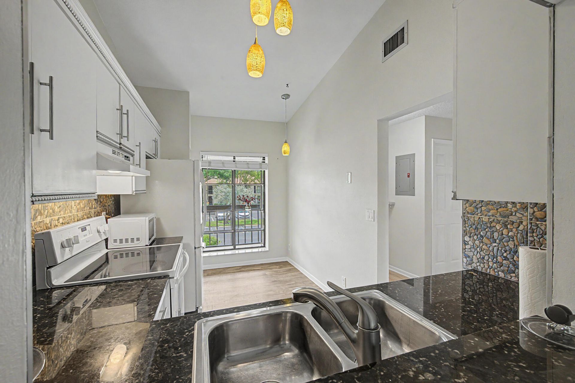 3386 Lucerne Park Drive, Greenacres, FL 33467 Photo