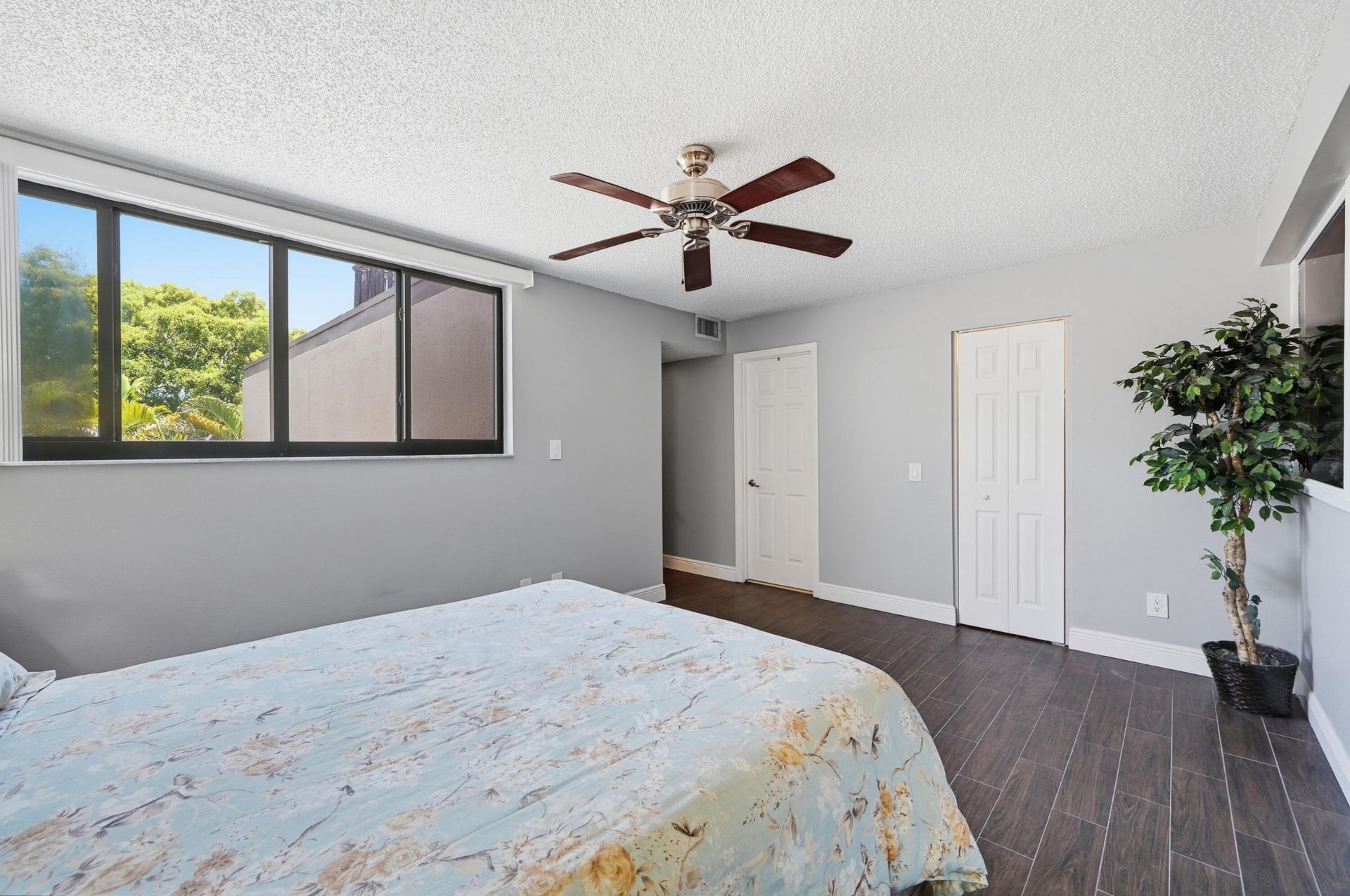 12300 NW 11th Court, Pembroke Pines, FL 33026 Photo