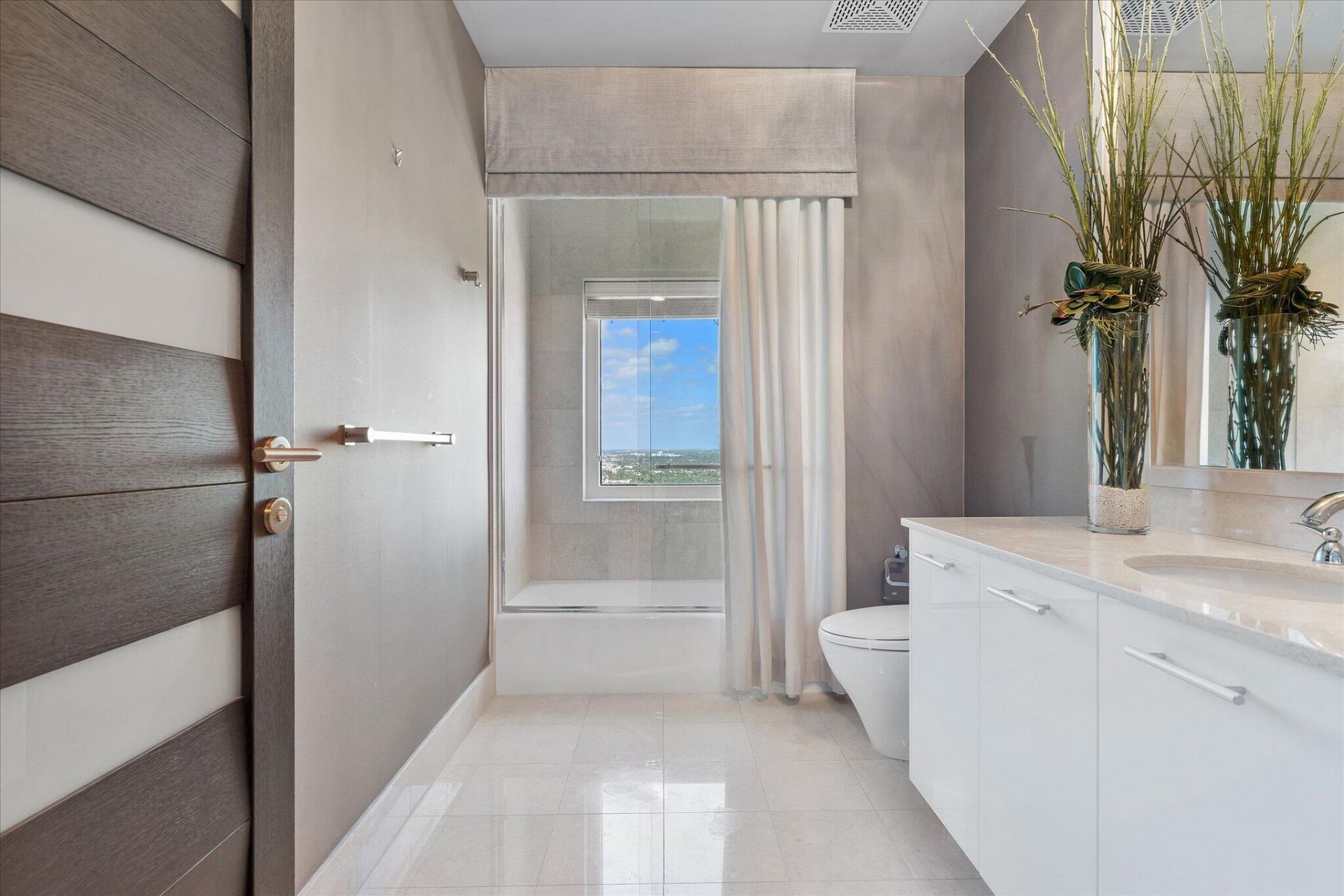 2711 S Ocean Drive, Unit 3602, Hollywood, FL 33019 Photo