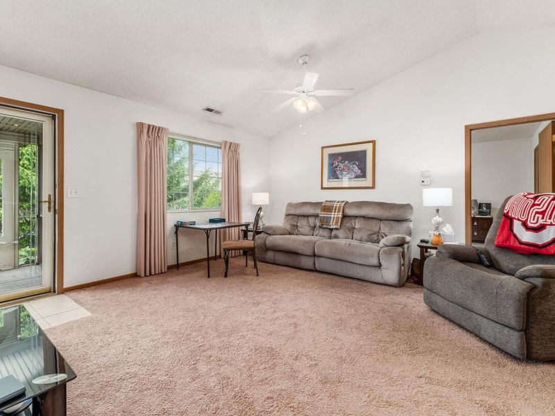 4014 Wiston Drive, Groveport, OH 43125 Photo 5