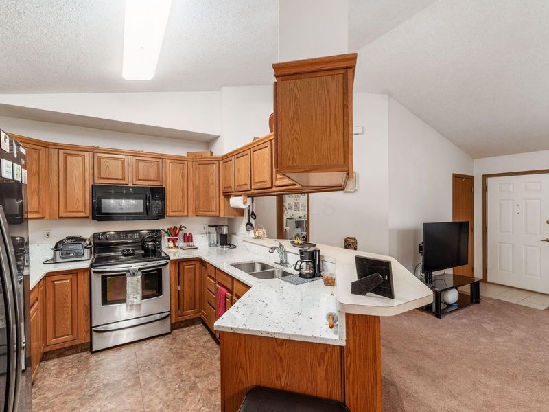 4014 Wiston Drive, Groveport, OH 43125 Photo 7