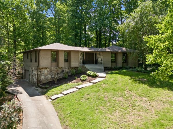 302 Saint Andrews Drive, Knoxville, TN 37934