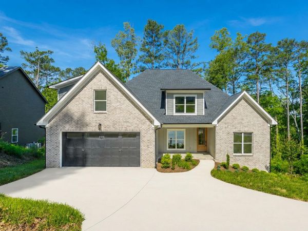 581 Benson Drive, Chattanooga, TN 37412
