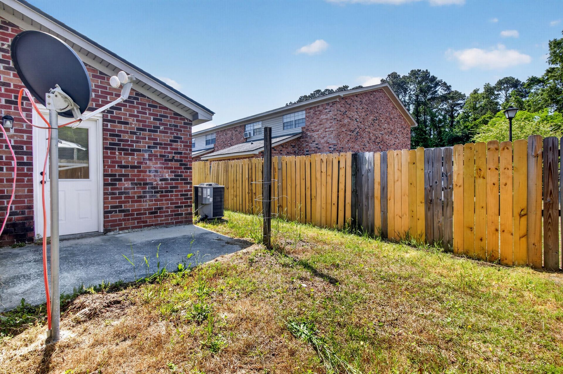 519 Parkdale Drive Photo 14