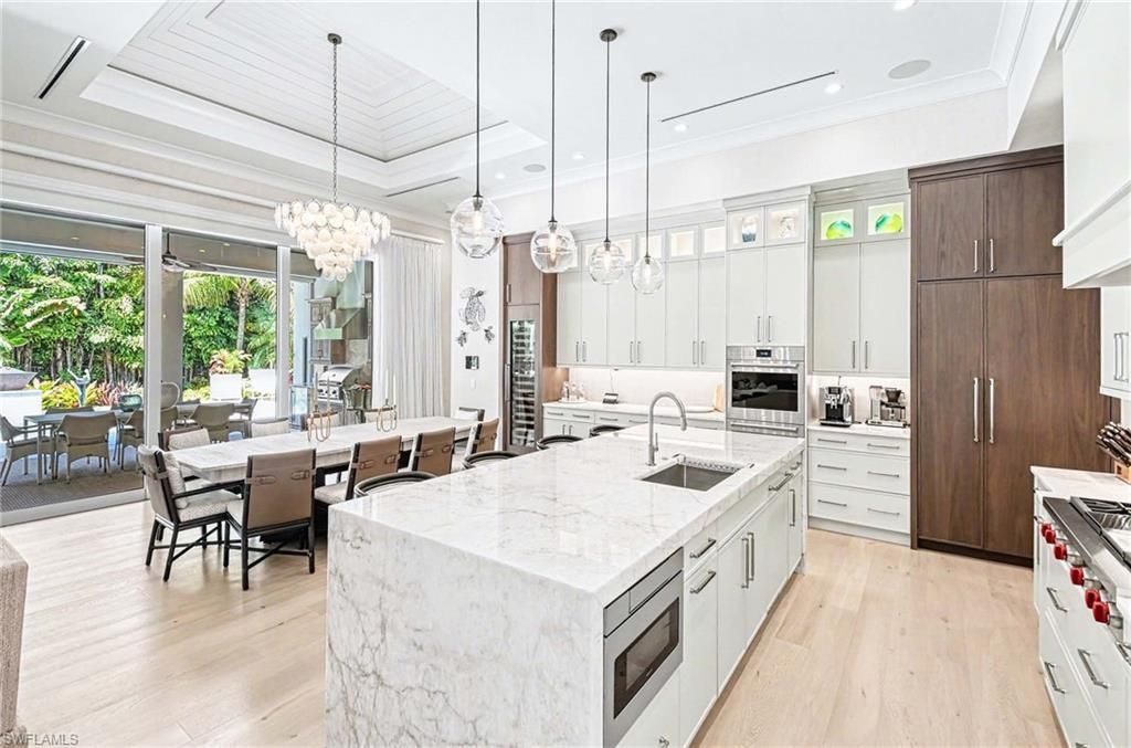 3003 Crayton Rd , Naples, FL 34103 Photo