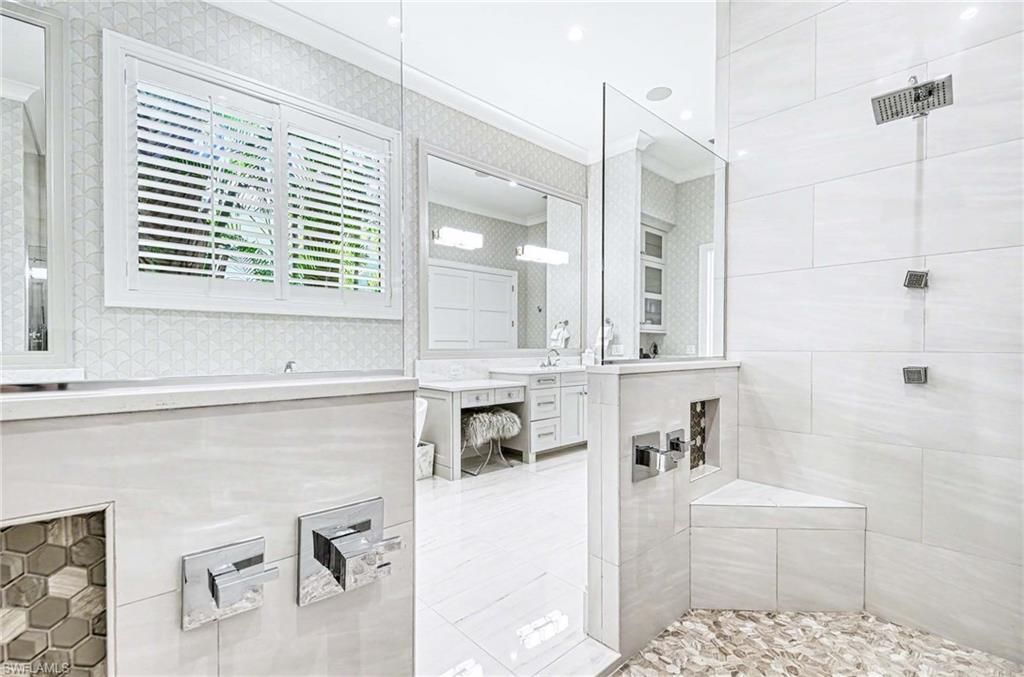 3003 Crayton Rd , Naples, FL 34103 Photo