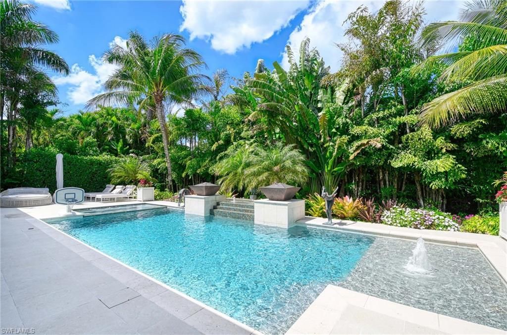 3003 Crayton Rd , Naples, FL 34103 Photo
