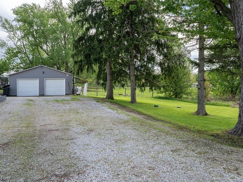 13429 W Calla Road, Salem, OH 44460 Photo 2