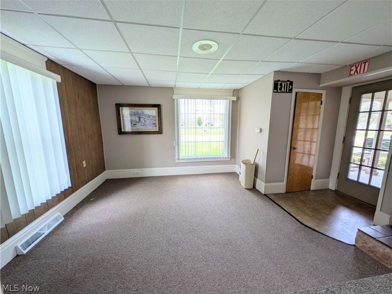 17991 Mahoning Avenue, Lake Milton, OH 44429 Photo 13