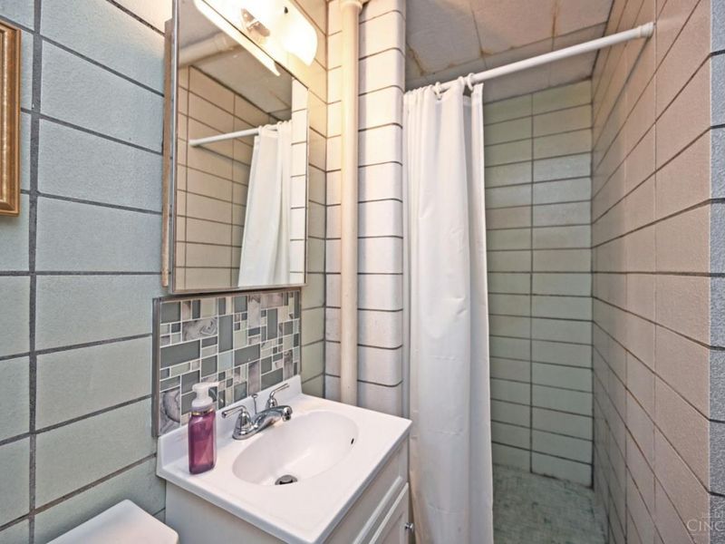 877 Finney Trail, Cincinnati, OH 45224 Photo 40