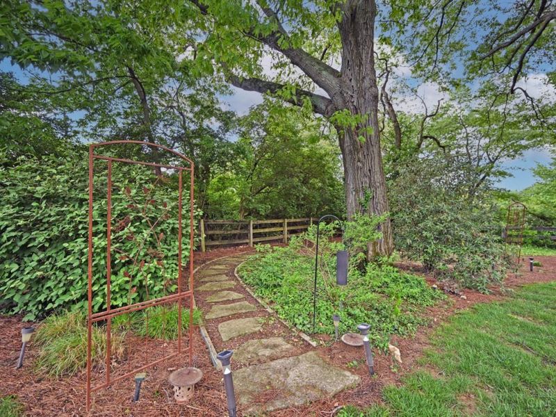 877 Finney Trail, Cincinnati, OH 45224 Photo 54