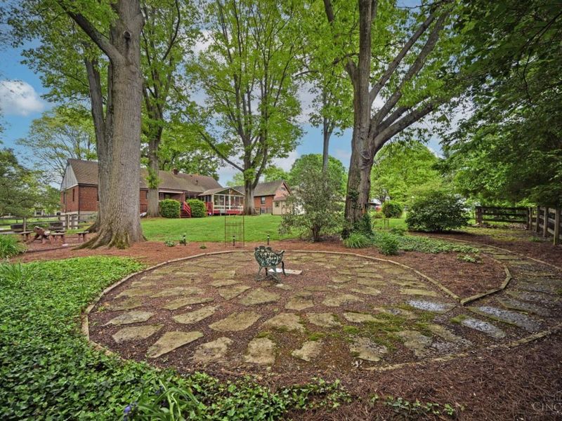 877 Finney Trail, Cincinnati, OH 45224 Photo 56