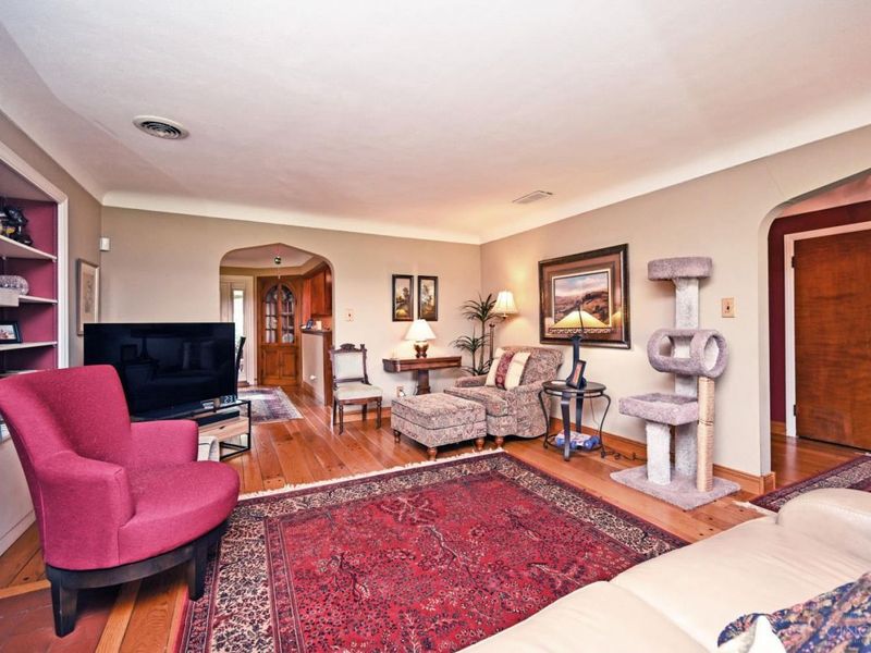 877 Finney Trail, Cincinnati, OH 45224 Photo 7