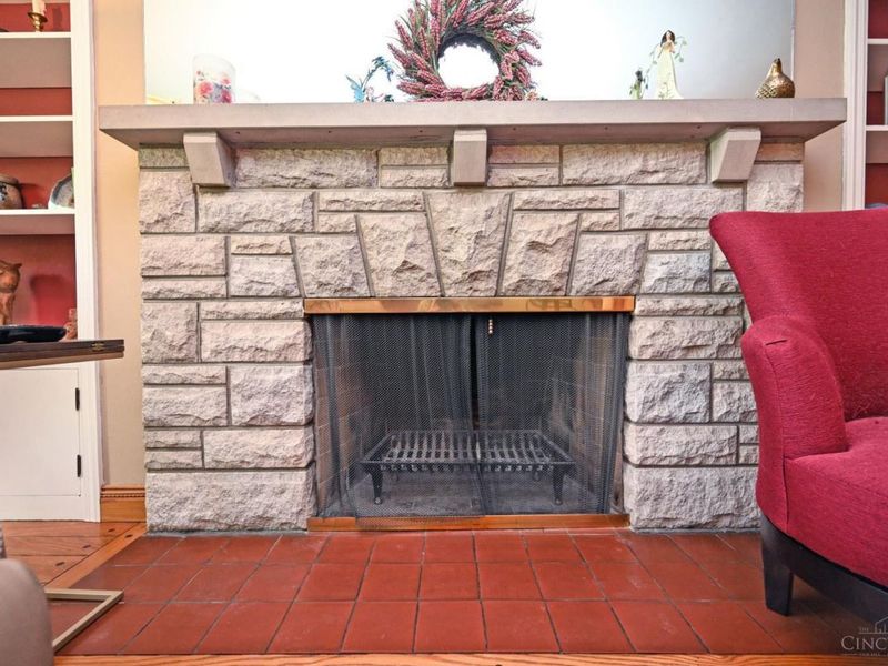 877 Finney Trail, Cincinnati, OH 45224 Photo 9