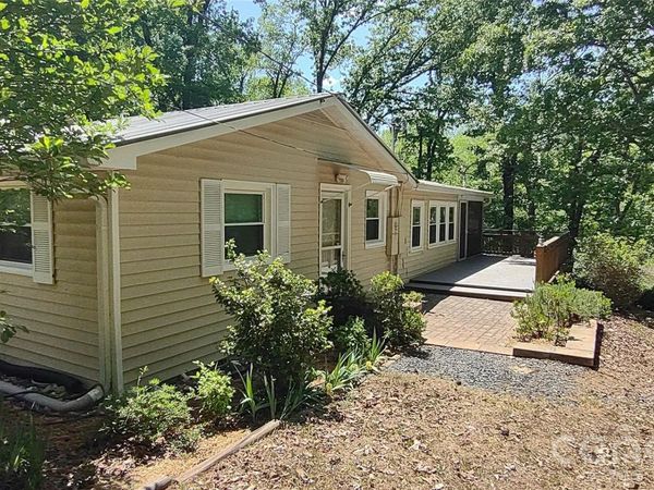 769 Dennis Road , Troy, NC 27371