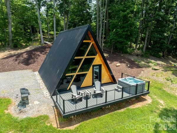 2320 Swan Creek Road , Jonesville, NC 28642
