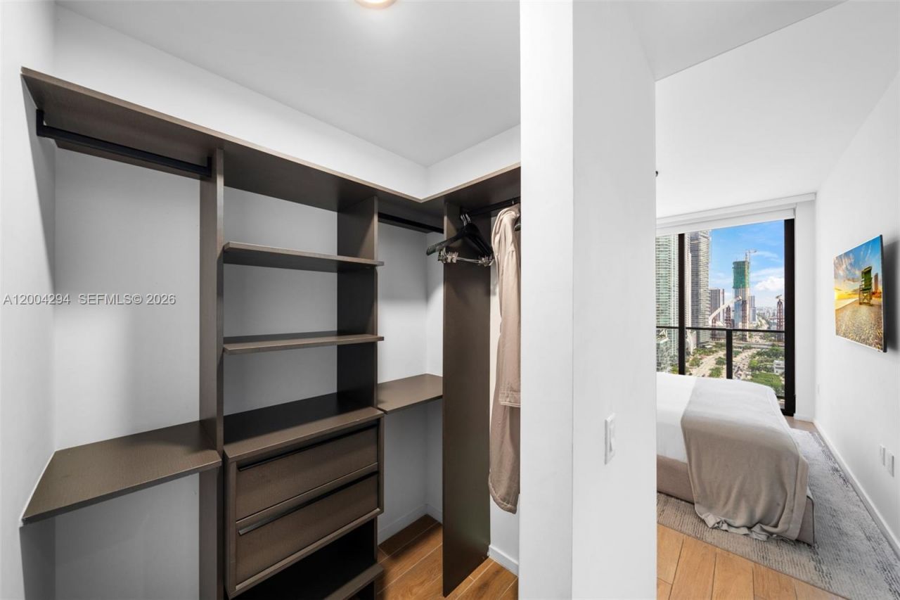 398 NE 5th St , Unit 1809, Miami, FL 33132 Photo