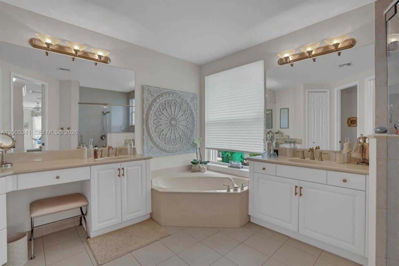 3911 SW 186th Ave, Miramar, FL 33029 Photo