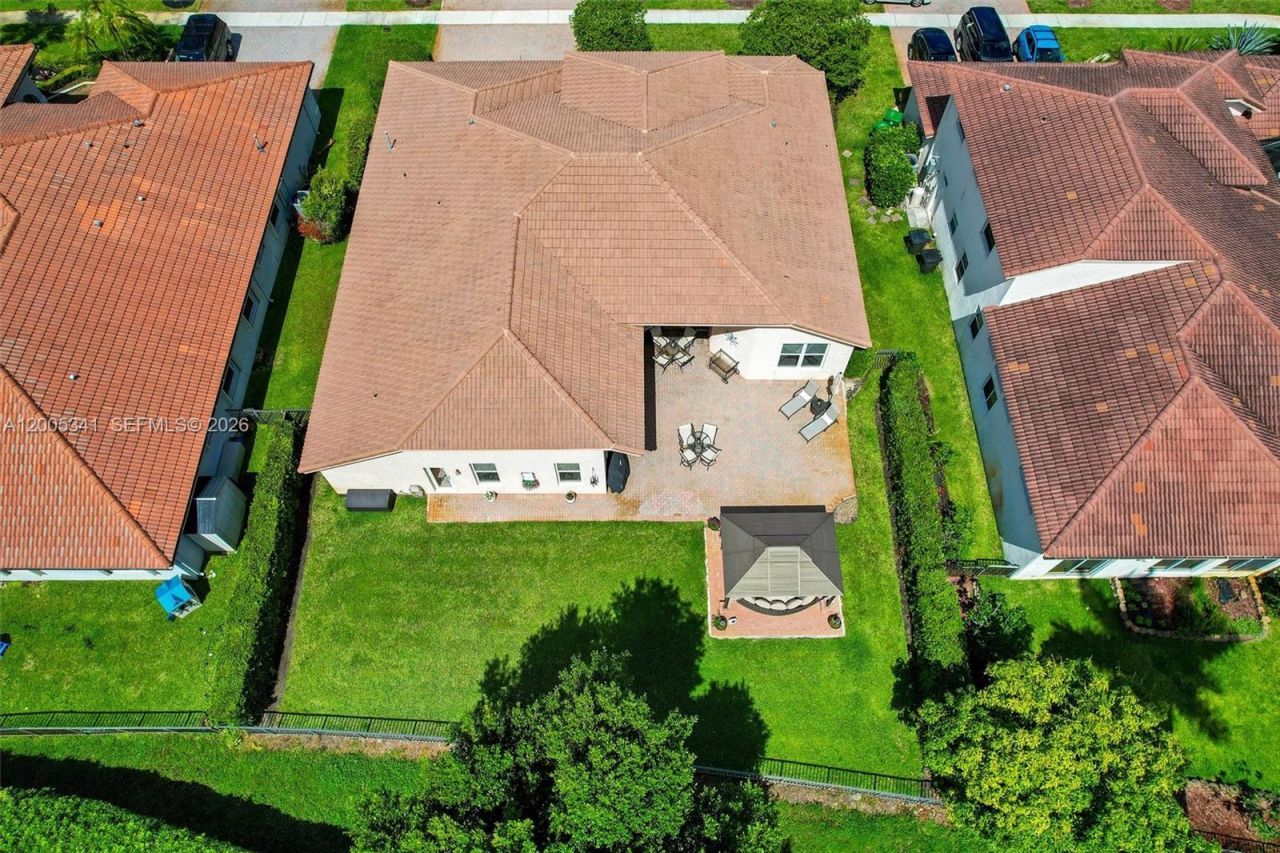 3911 SW 186th Ave, Miramar, FL 33029 Photo