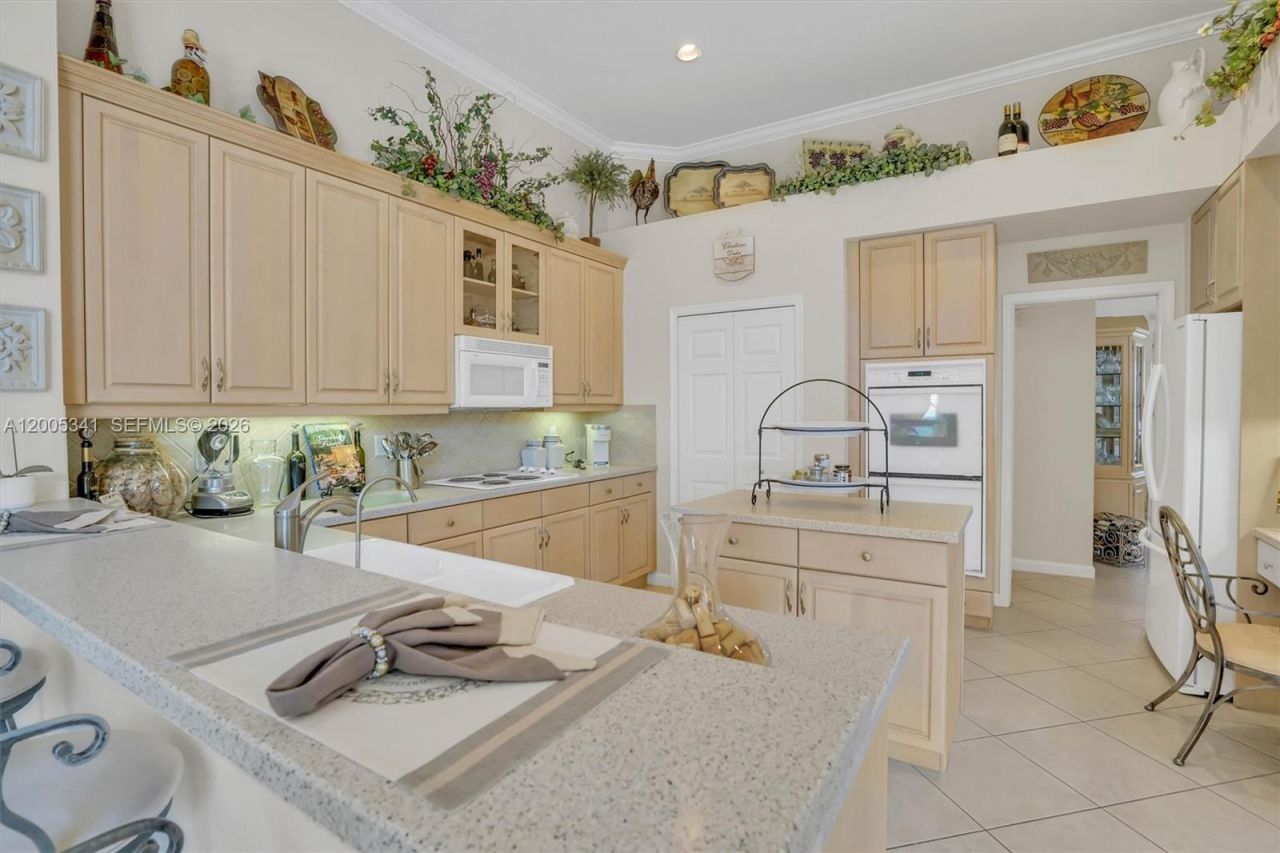 3911 SW 186th Ave, Miramar, FL 33029 Photo