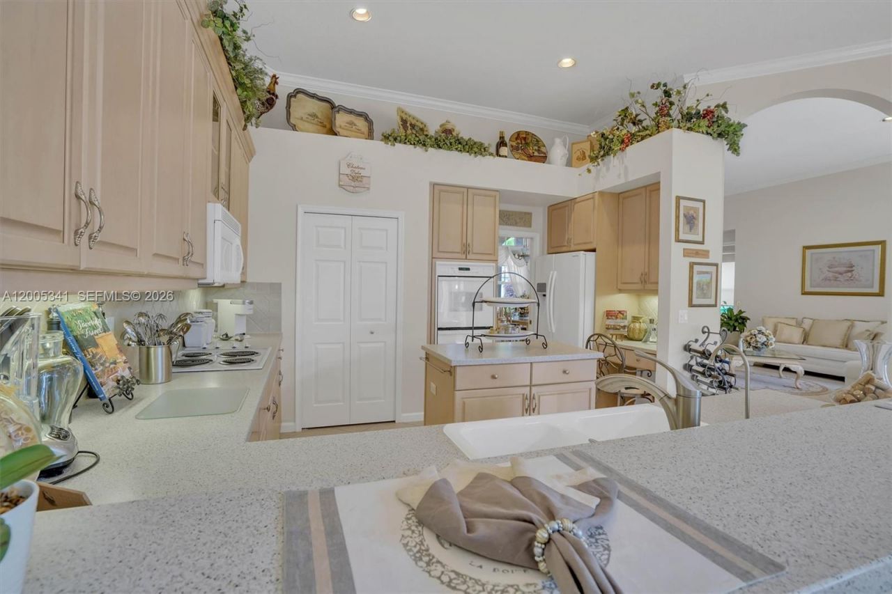3911 SW 186th Ave, Miramar, FL 33029 Photo