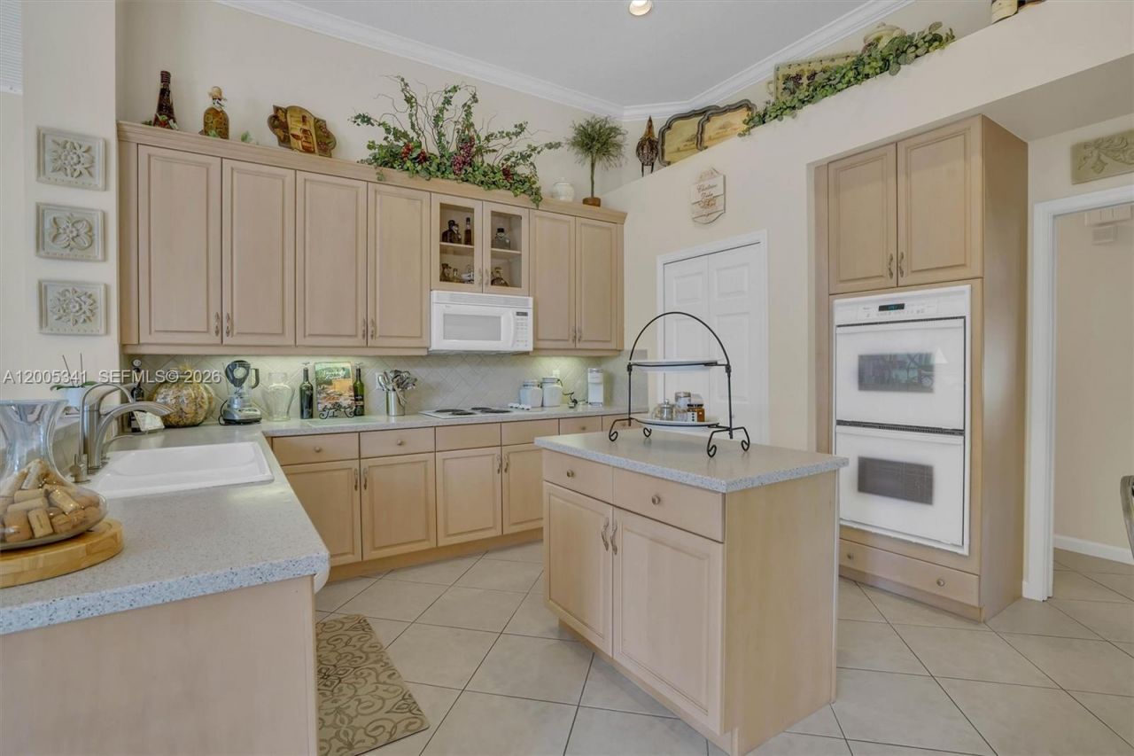 3911 SW 186th Ave, Miramar, FL 33029 Photo