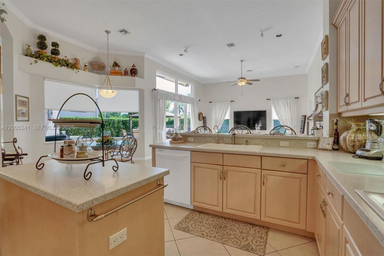 3911 SW 186th Ave, Miramar, FL 33029 Photo