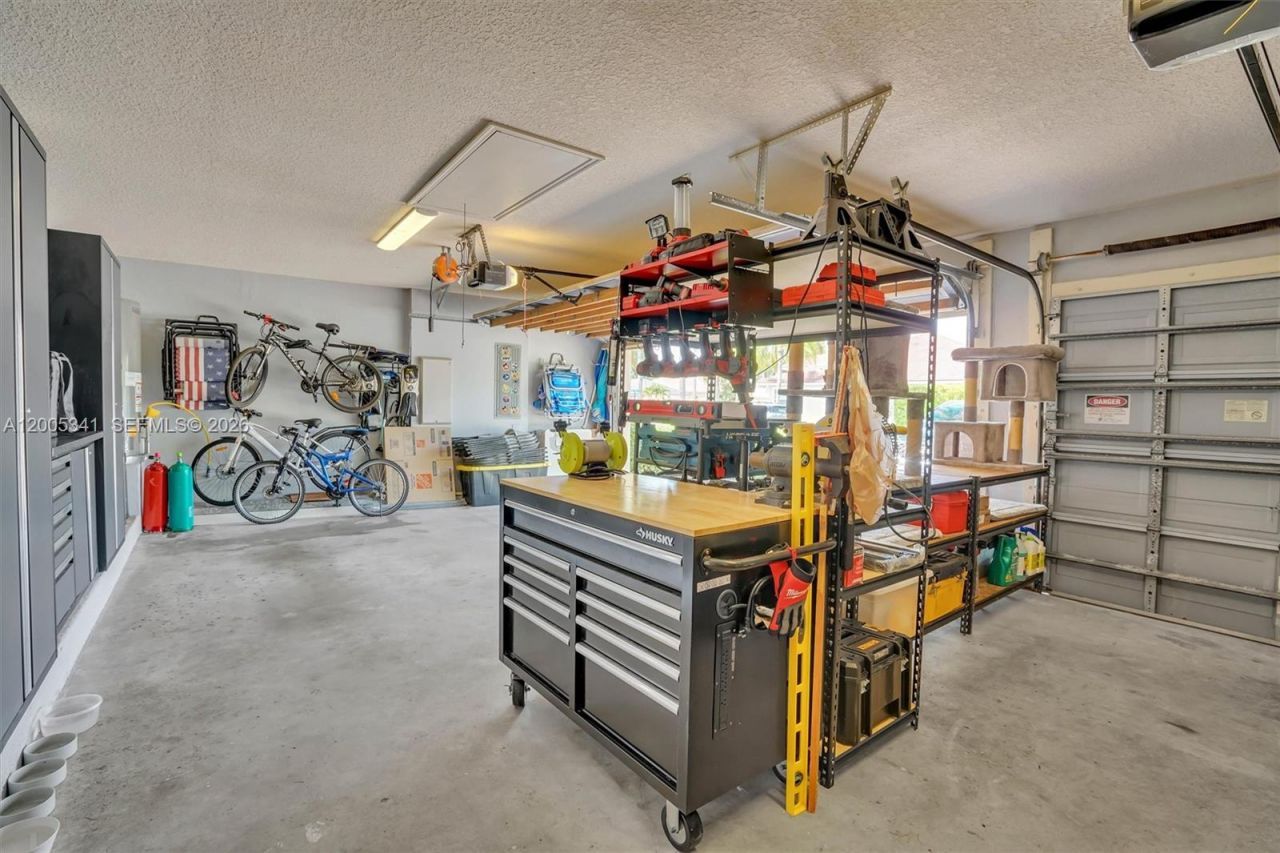 3911 SW 186th Ave, Miramar, FL 33029 Photo