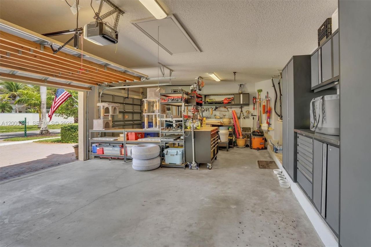 3911 SW 186th Ave, Miramar, FL 33029 Photo