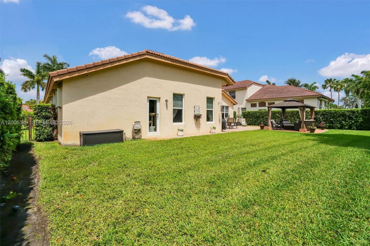 3911 SW 186th Ave, Miramar, FL 33029 Photo