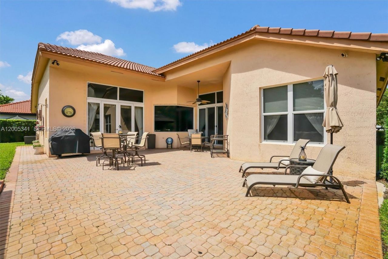 3911 SW 186th Ave, Miramar, FL 33029 Photo