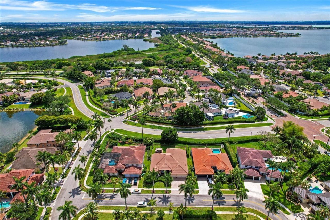 3911 SW 186th Ave, Miramar, FL 33029 Photo