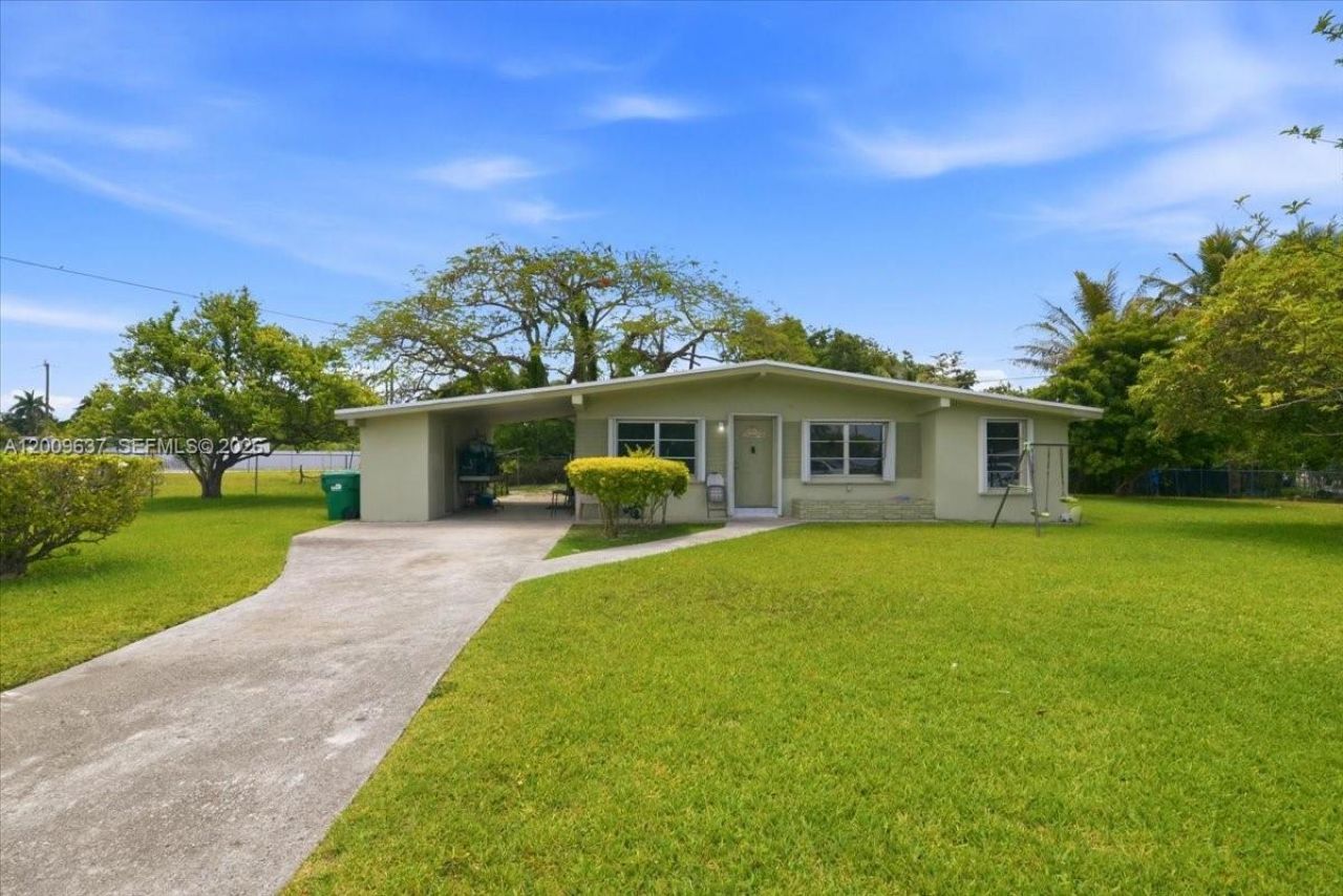 26801 SW 144th Ct, Homestead, FL 33032 Photo