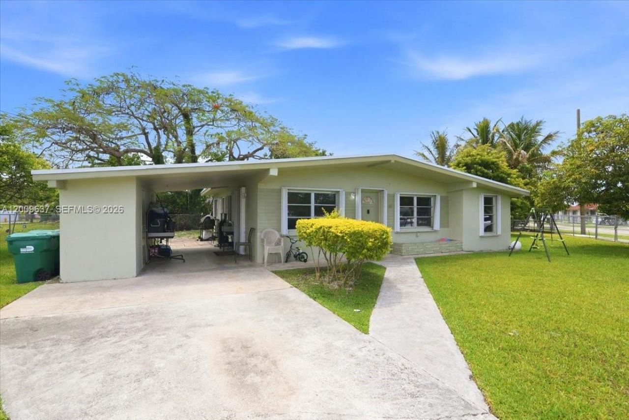 26801 SW 144th Ct, Homestead, FL 33032 Photo