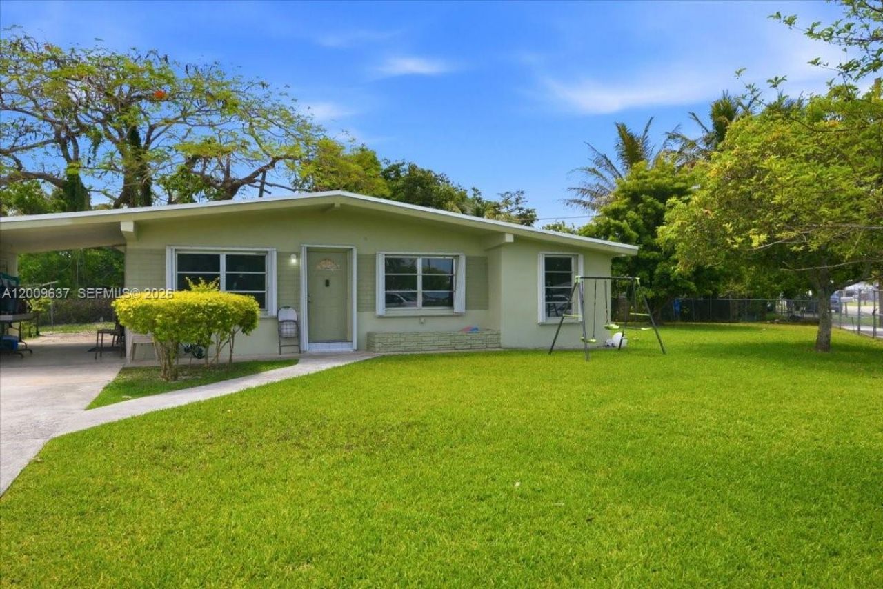 26801 SW 144th Ct, Homestead, FL 33032 Photo