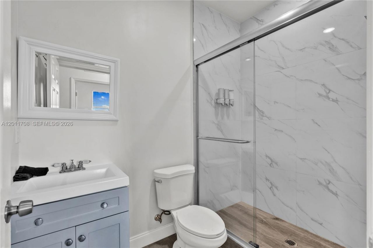 1968 NW 25th Ave, Unit 1968, Miami, FL 33125 Photo